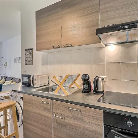 Apartment Welcomenimes - P2 Centre Historique *